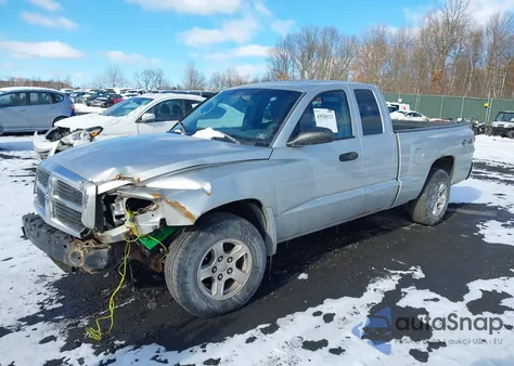 2006 Dodge Dakota Slt z USA, uszkodzony, nr VIN 1D7HW42N06S630332